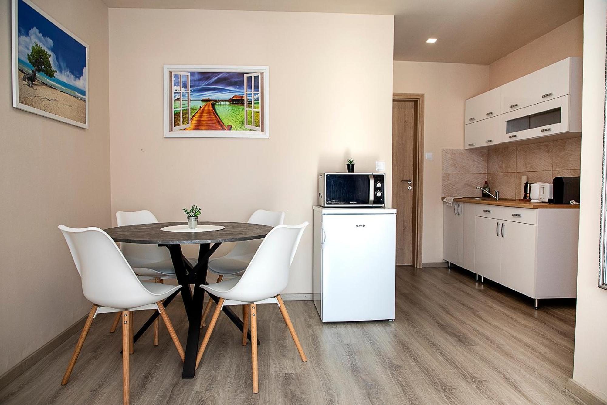 Lux Apartman Buek Exterior photo